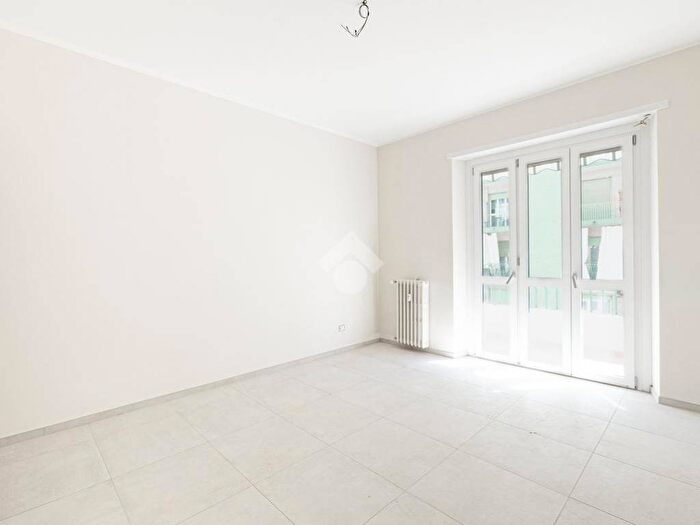 Appartamento trilocale in vendita in Via Tripoli, Santa Rita, Torino