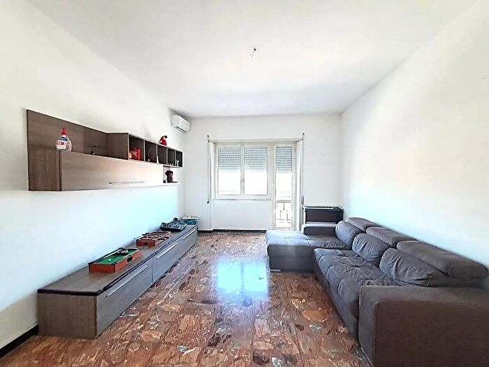 Appartamento trilocale in vendita in Via Don Aurelio Conti, Faleria