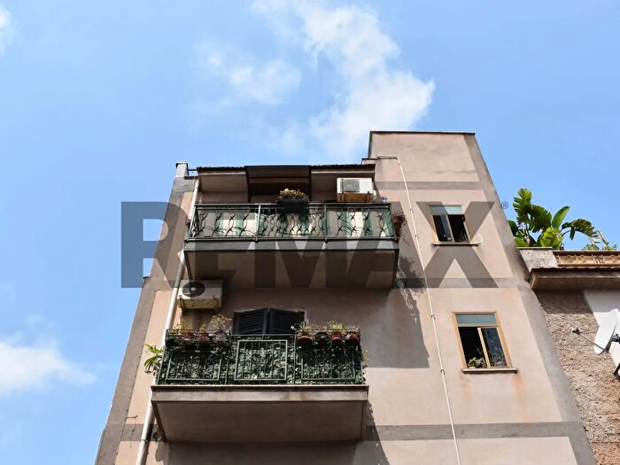 Appartamento quadrilocale in vendita in Via Casalini, Palermo