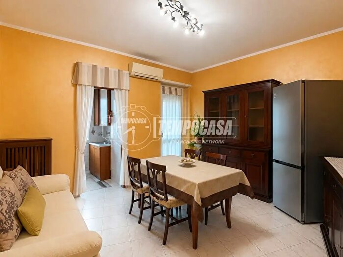 Appartamento trilocale in vendita in Via Juvarra, Nichelino