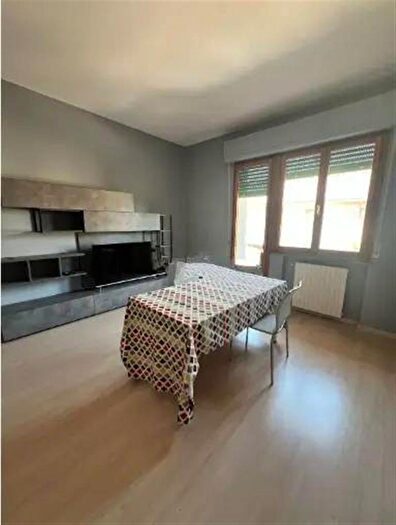 Case in Vendita e in Affitto - 1
