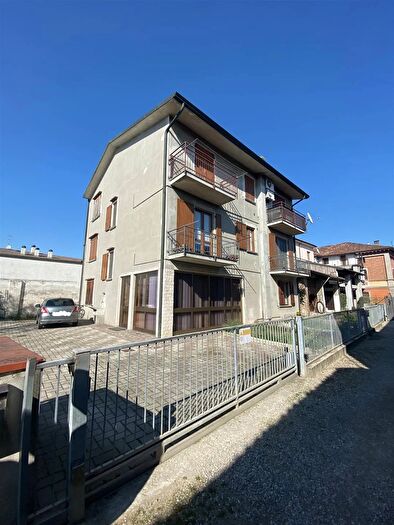 Appartamento trilocale in vendita in Pianengo, Pianengo