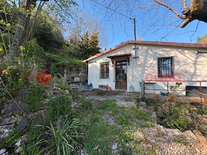 Casa trilocale in vendita in Località Rio Villese Albiano, Barga