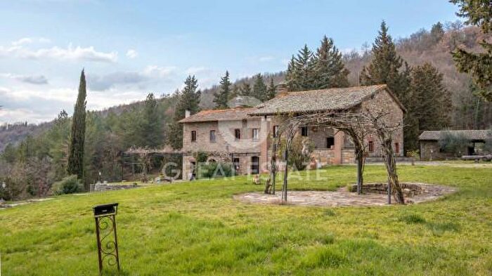 Casa con 6 locali in vendita in Contrada Manziano, Parrano