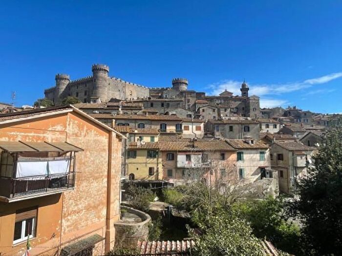 Appartamento quadrilocale in vendita in Via Francesco Silla, Bracciano