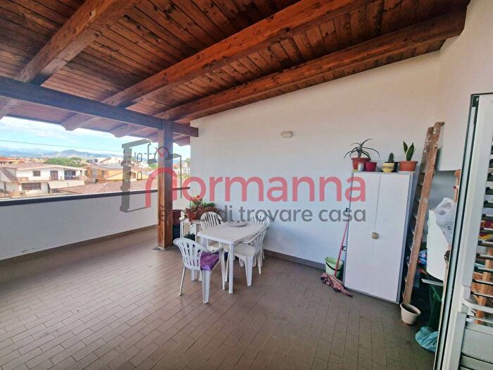 Appartamento trilocale in affitto in Via Salzano, Teverola