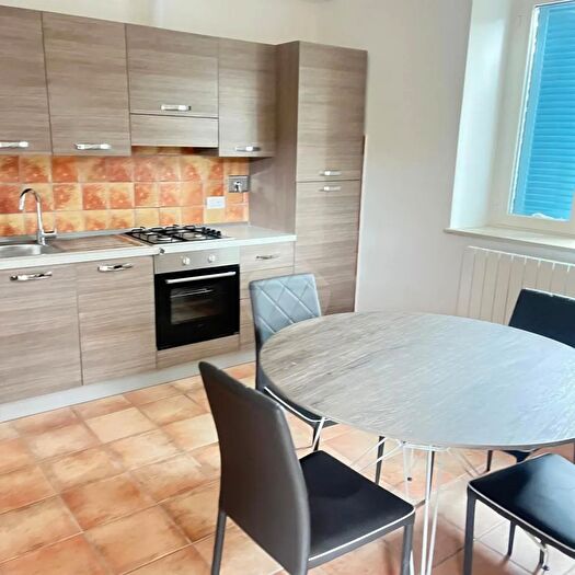 Appartamento bilocale in affitto in Magione, Pergola