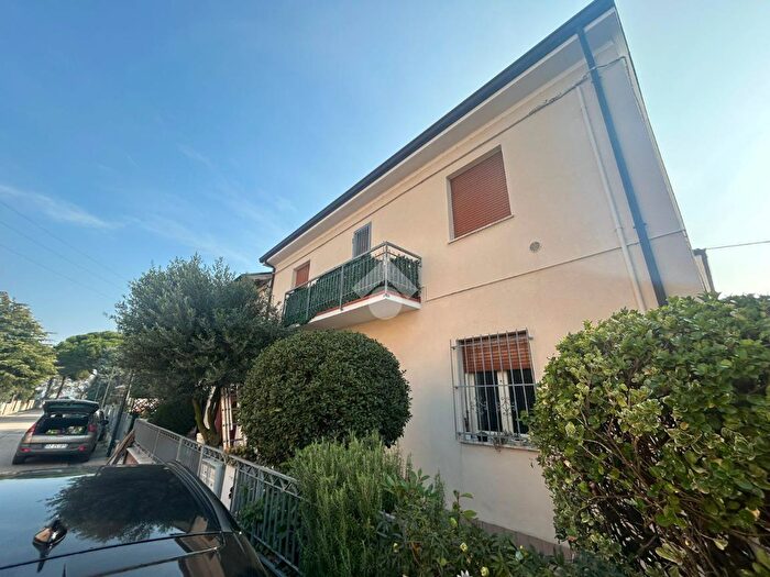 Appartamento quadrilocale in vendita in Via Panzio, Ravenna