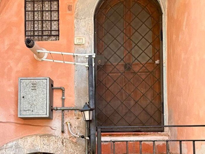 Casa bilocale in affitto in Largo Tricambi, Centro, Tagliacozzo