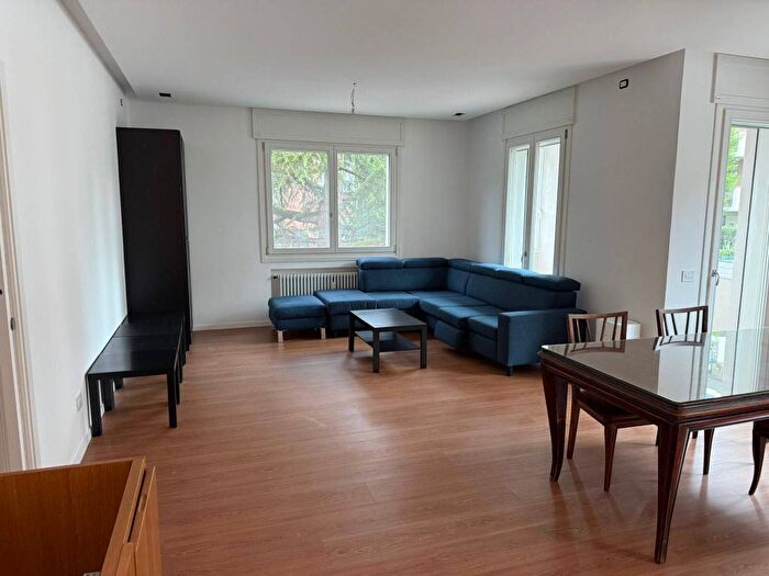 Appartamento trilocale in affitto in Via Solferino e San Martino, Eden Tribunale, Treviso