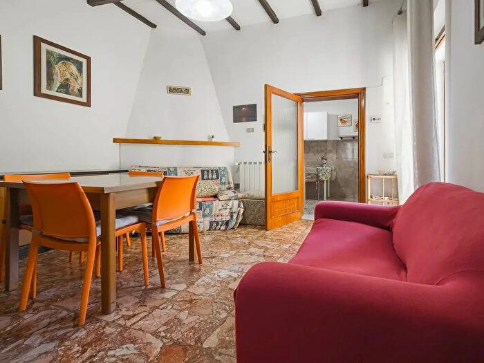 Appartamento quadrilocale in affitto in Via Piave, Siena