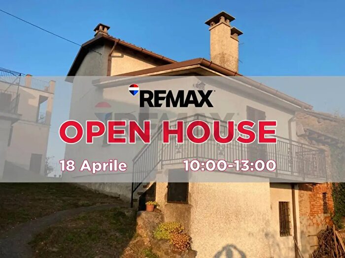 Casa quadrilocale in vendita in Via Solinga, Stradella