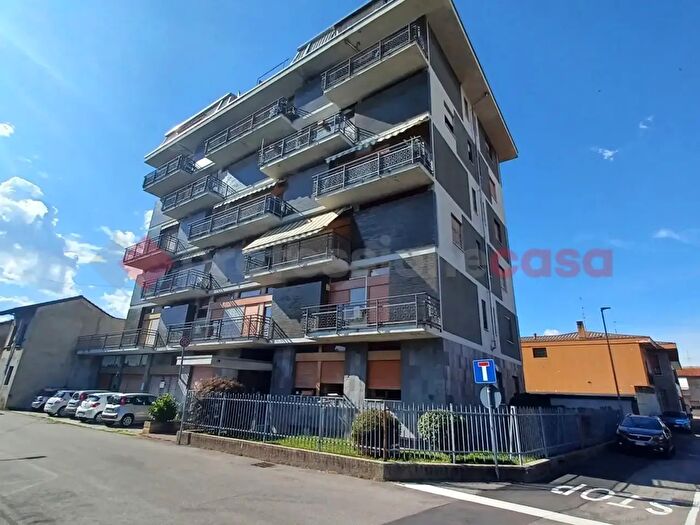 Appartamento bilocale in vendita in Via Cavallotti, Buscate