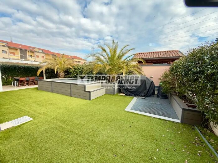 Appartamento trilocale in vendita in Via Papa Giovanni Paolo II, Assago