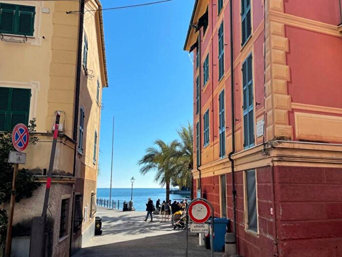 Appartamento bilocale in affitto in San Michele di Pagana, Rapallo