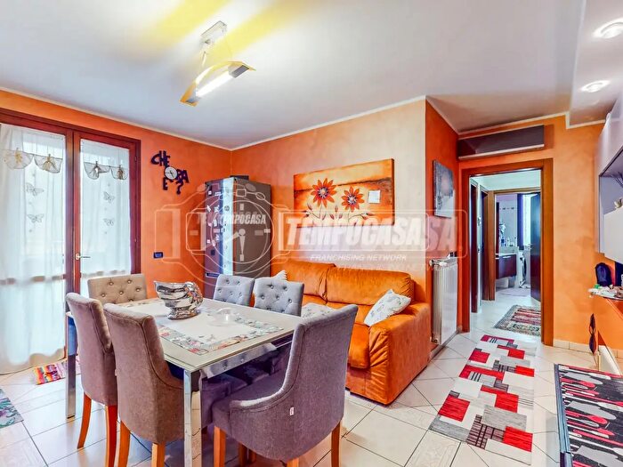 Appartamento trilocale in vendita in Via Martiri delle Foibe, Castelfranco Emilia