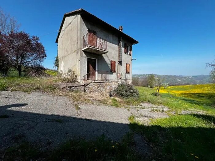Casa in vendita in Polinago