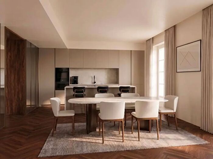 Appartamento con 5 locali in affitto in Piazza Castello, Torino