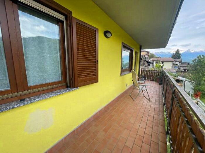 Appartamento bilocale in vendita in Via Valeriana, Cosio Valtellino