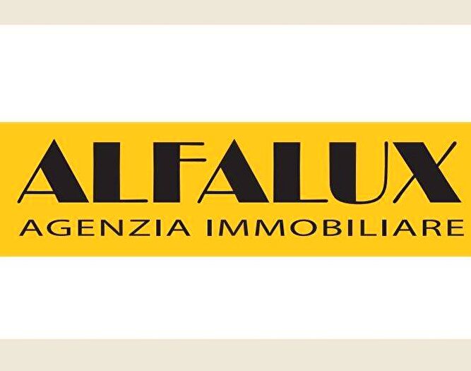 Appartamento trilocale in affitto in Piazza della Repubblica, Centro Storico, Jesi