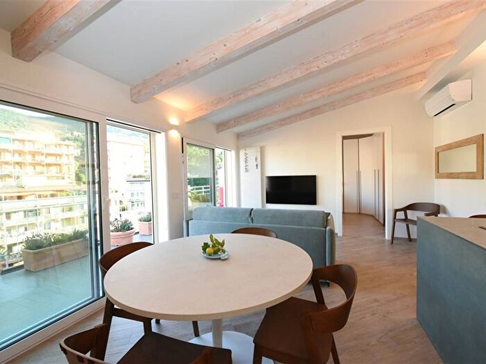 Casa trilocale in affitto in Via Somalia, Centro, Santa Margherita Ligure