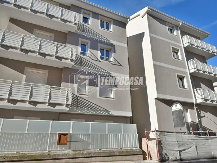 Appartamento quadrilocale in vendita in Via Giuseppe Verdi, Ascoli Piceno