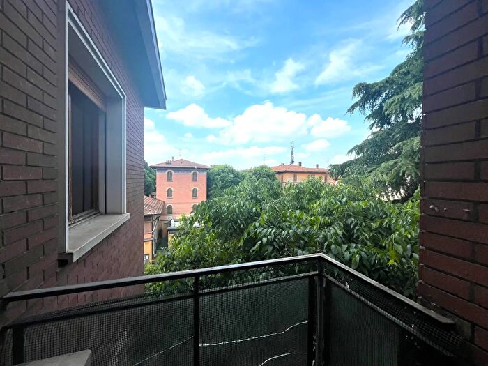 Appartamento bilocale in vendita in Via G F Barbieri, Bologna