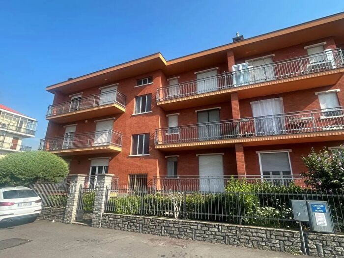 Appartamento trilocale in affitto in Via Aosta, Vinovo