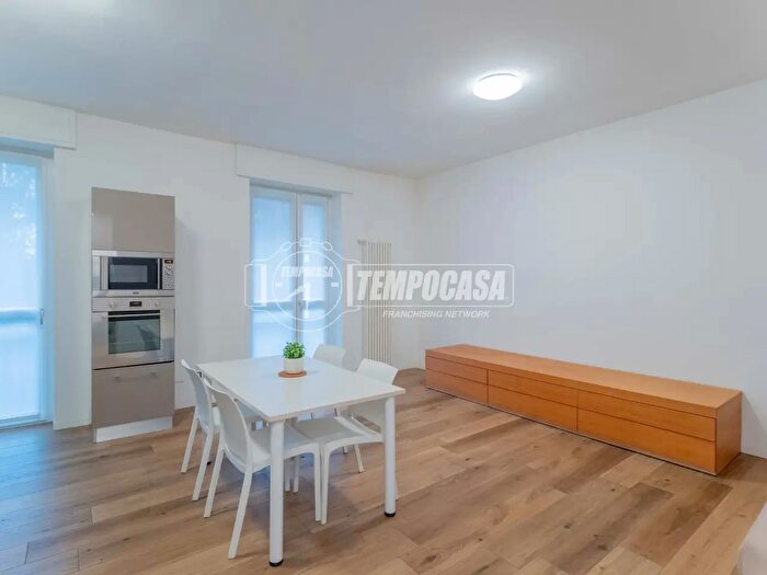 Appartamento bilocale in vendita in Via Alessandro Astesani, Milano