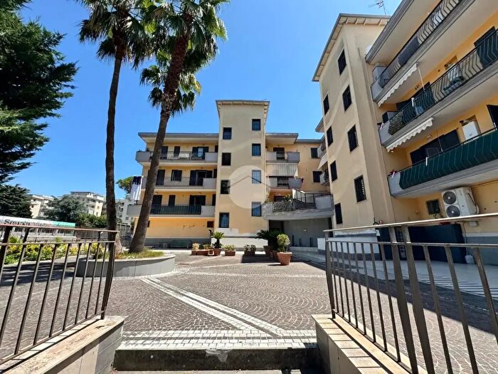 Appartamento trilocale in affitto in Via Ernesto Cheguevara, Marano Di Napoli