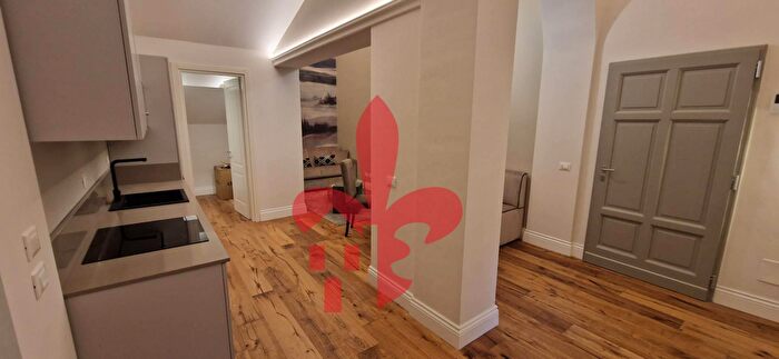 Appartamento bilocale in vendita in Via Romana, Firenze