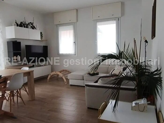 Appartamento quadrilocale in vendita in Via Cesare Battisti, Quinto Vicentino