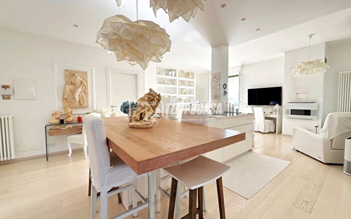 Appartamento quadrilocale in vendita in Via Milano, Vigliano Biellese