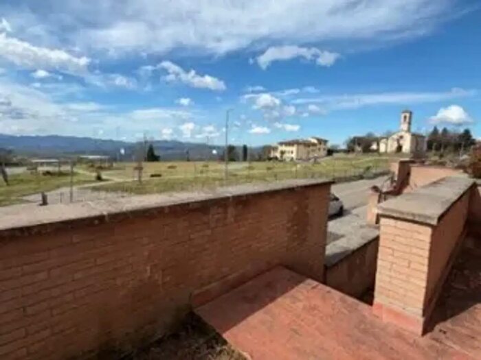 Casa quadrilocale in vendita in Via Giovanni della Robbia, Pelago
