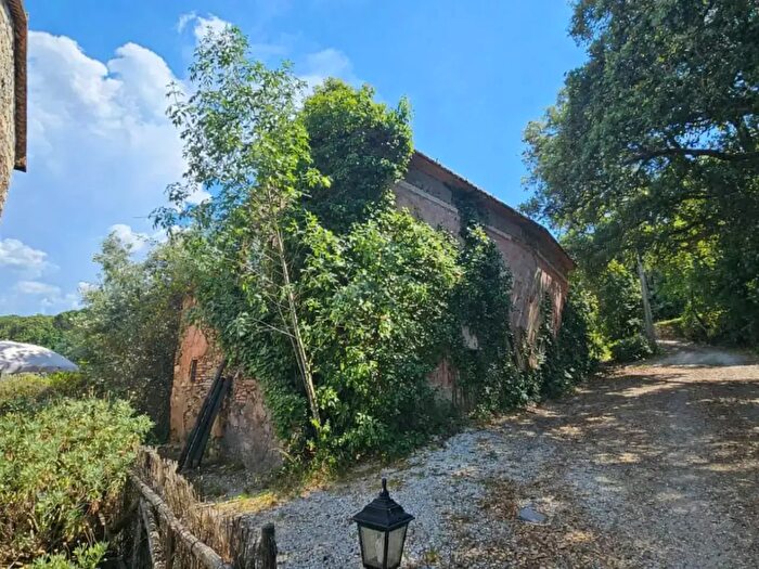Casa trilocale in vendita in Campagna Sud, Sassetta