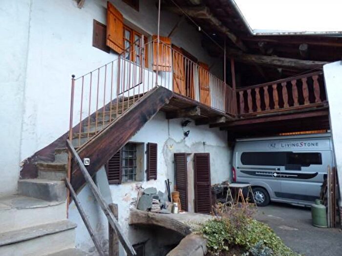 Case in Vendita e in Affitto - 2