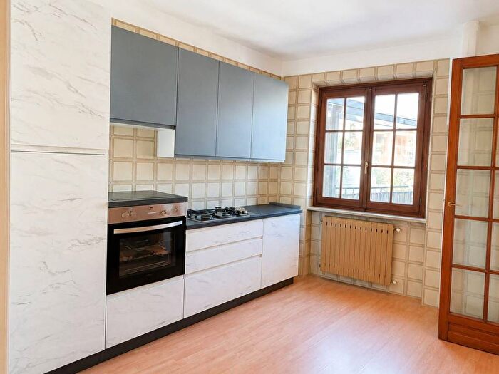 Appartamento quadrilocale in affitto in Via Roma, Centro, Caraglio