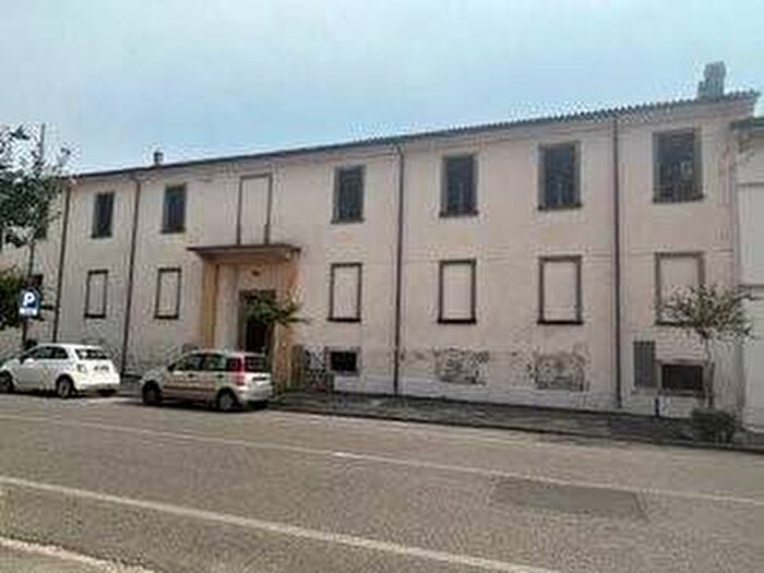 Casa in vendita in Piazza Vittorio Veneto, Centro, Caldiero