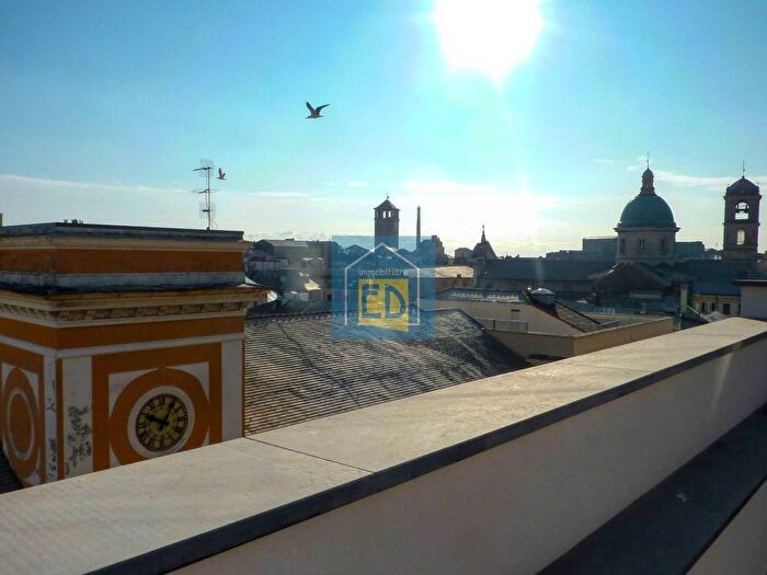 Casa quadrilocale in affitto in Centro Storico, Savona