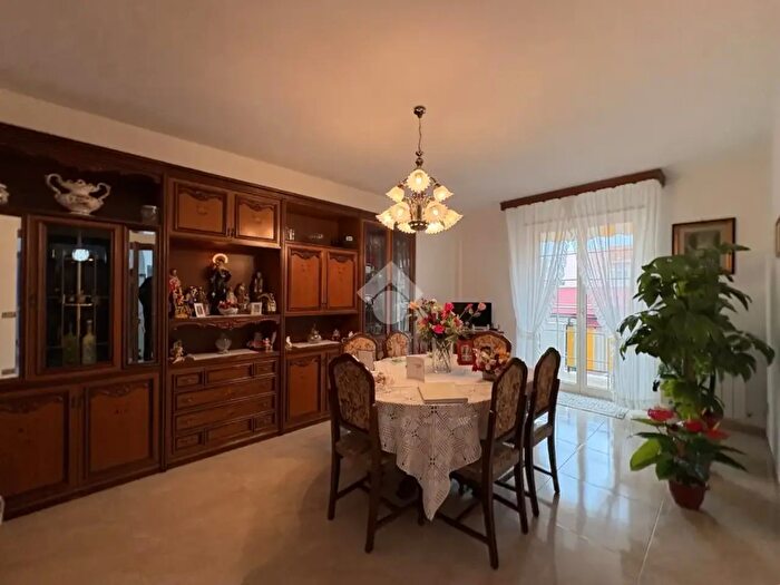 Appartamento trilocale in vendita in Via Papa Giovanni XXIII, Polignano A Mare