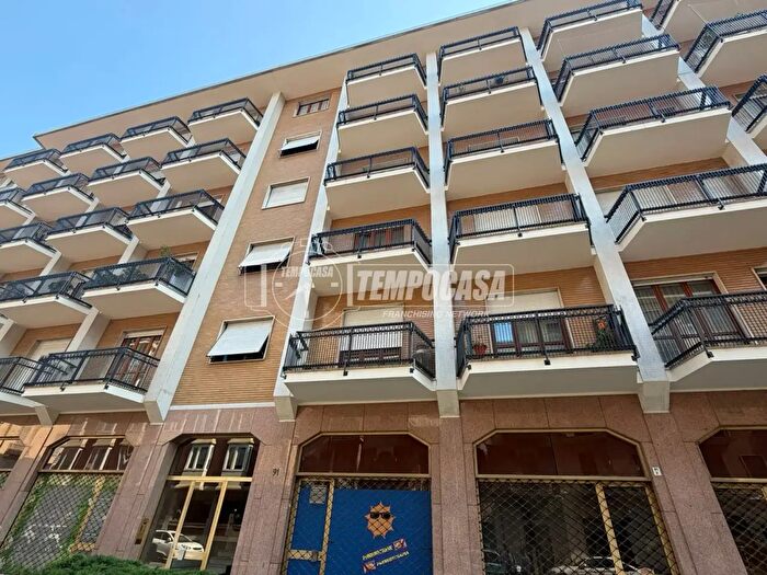 Appartamento trilocale in vendita in Via Giacomo Medici B, Torino