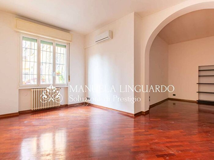 Appartamento bilocale in affitto in Via Gian Giacomo Mora, Carrobbio, Milano