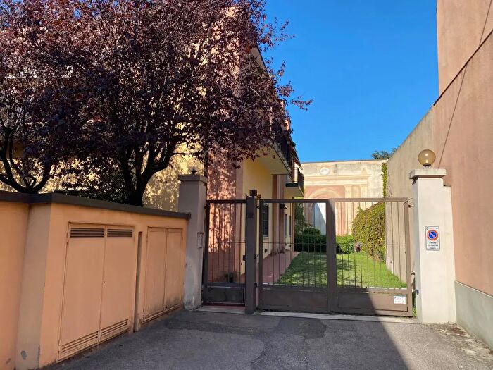 Appartamento monolocale in affitto in Via dello Scalo, Bologna