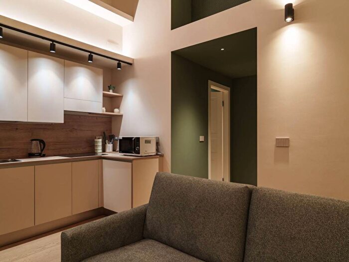 Appartamento monolocale in affitto in Largo della Zecca, Castelletto, Genova