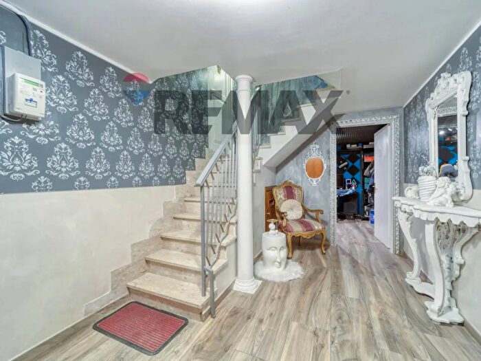 Casa con 8 locali in vendita in Chioggia