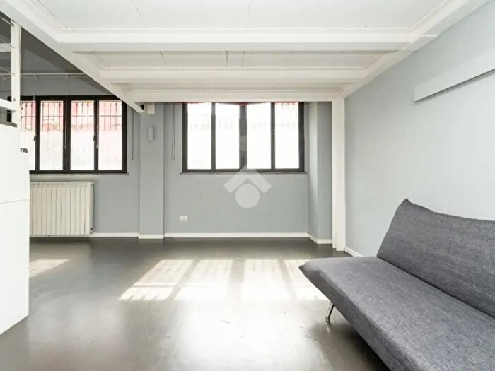 Appartamento bilocale in vendita in Via Corrado II Il Salico, Milano