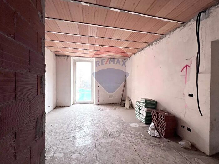 Casa con 6 locali in vendita in Via Giuffrida, Catania