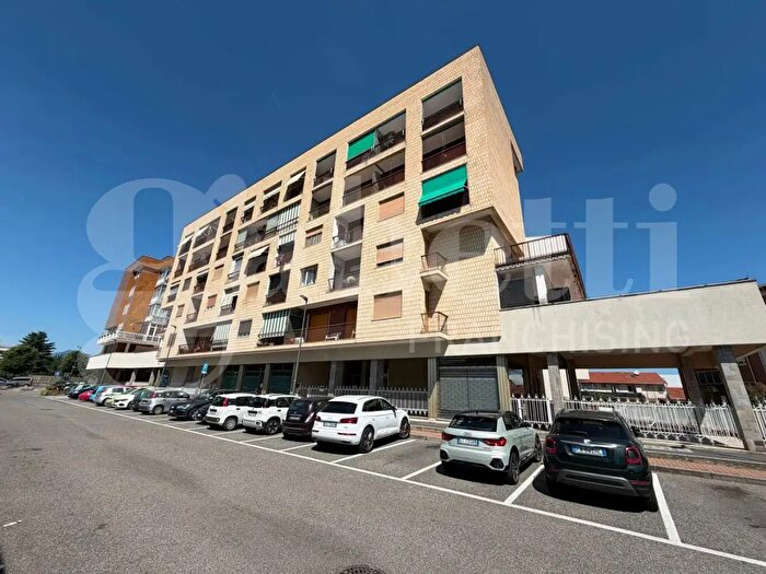 Appartamento trilocale in vendita in Via Fossano, Rivalta Di Torino
