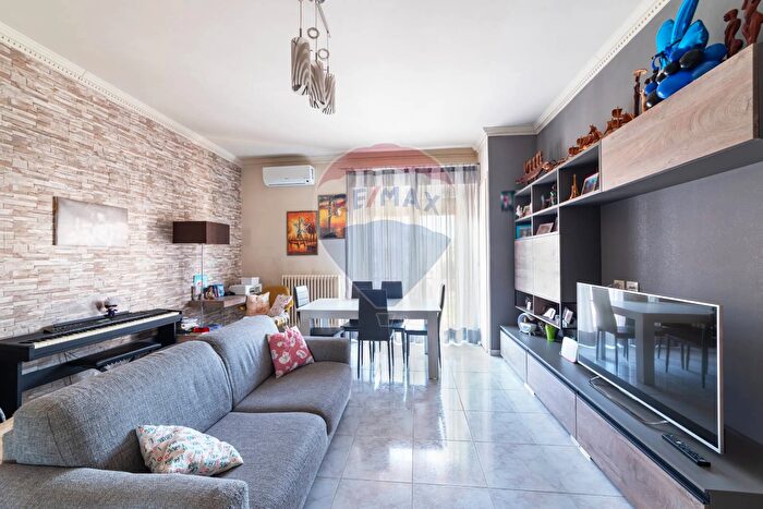 Appartamento con 5 locali in vendita in Via Macerata, Maiolati Spontini