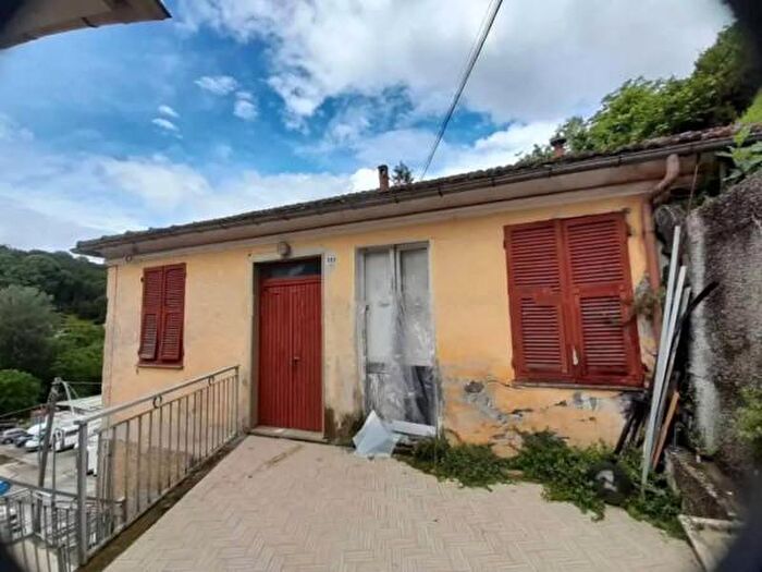 Casa monolocale in vendita in Via Giovanni Pezzolo, San Colombano Certenoli